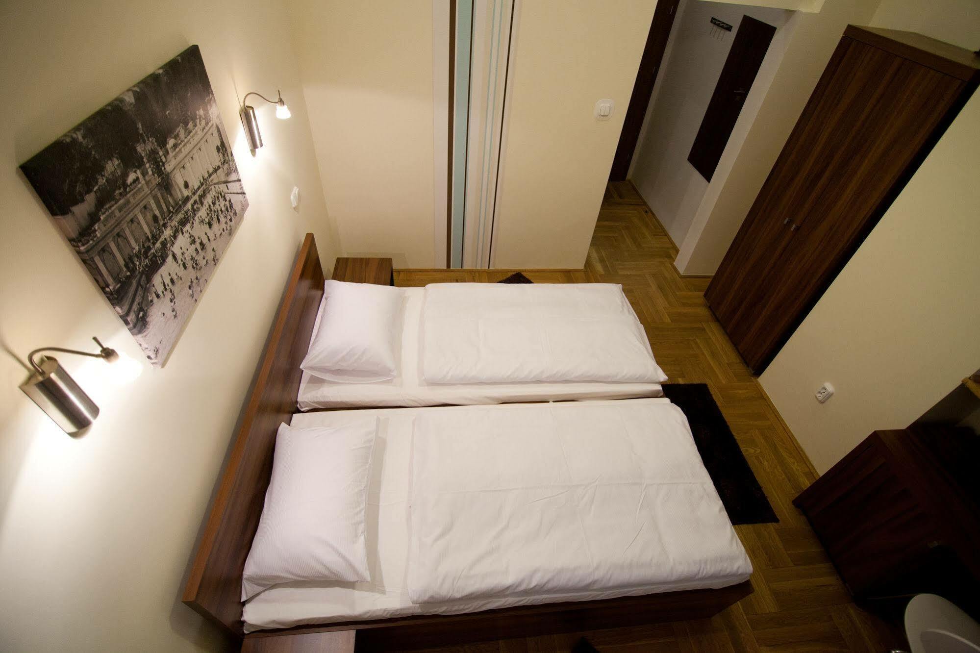 Sasone Rooms Budapest Extérieur photo