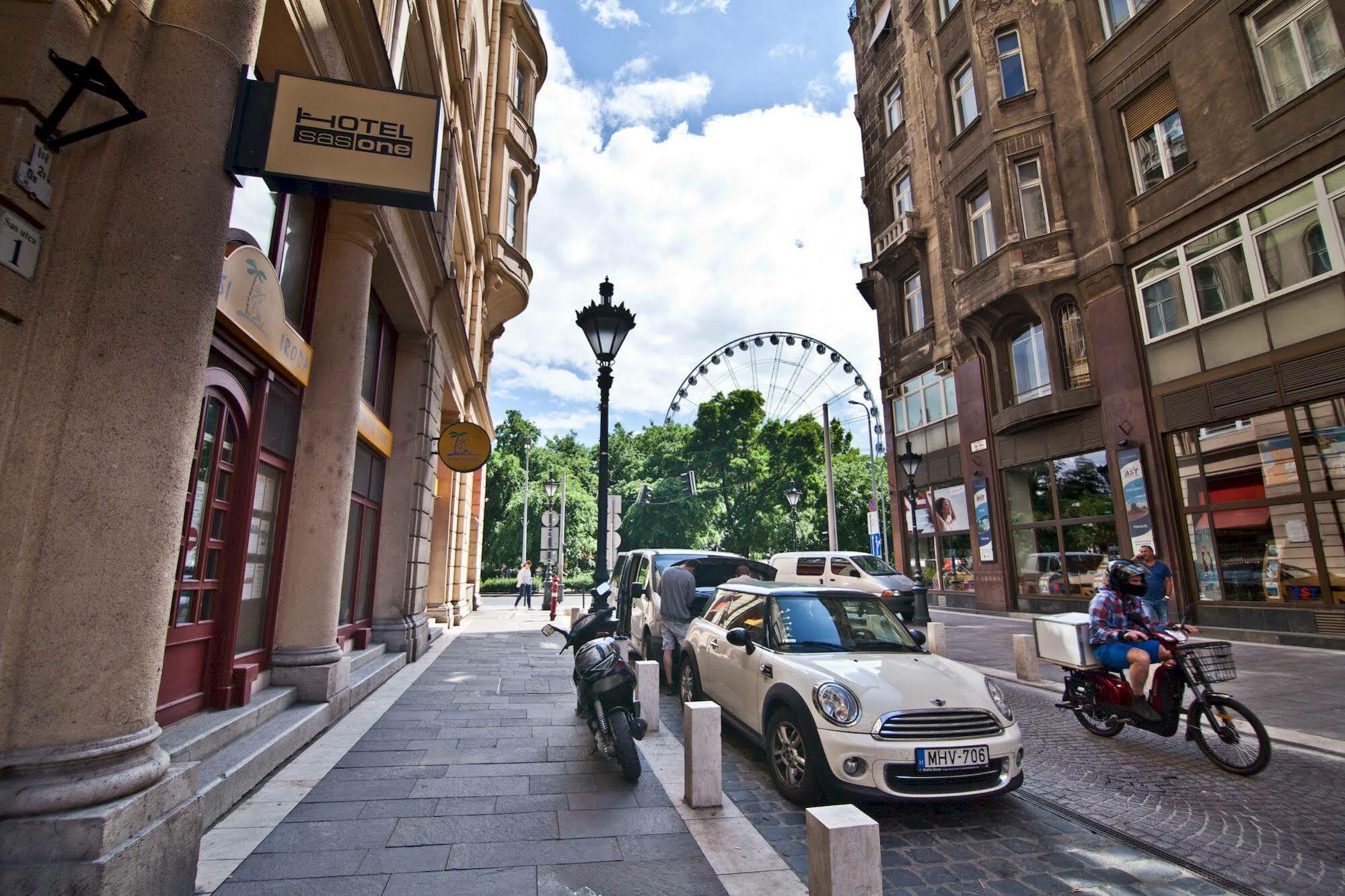 Sasone Rooms Budapest Extérieur photo